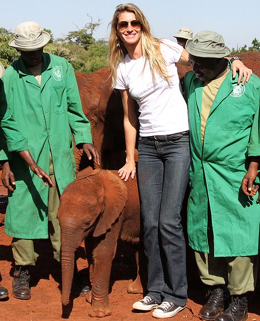 Gisele Bundchen at Elephant Orphanage