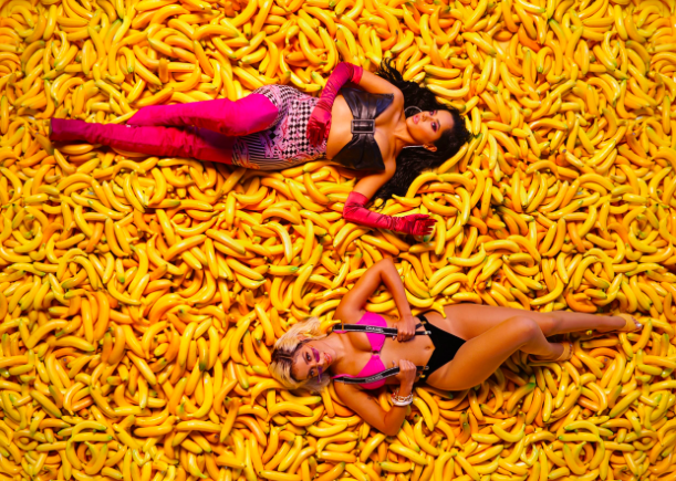 Becky G & Anitta Banana